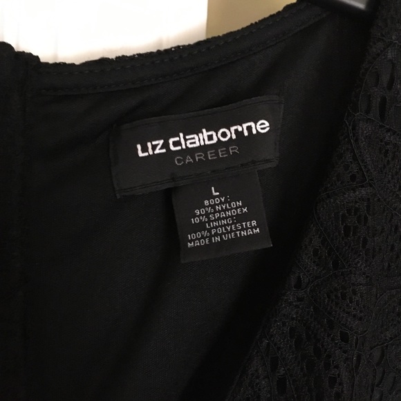 Black lace dress - Picture 2 of 3